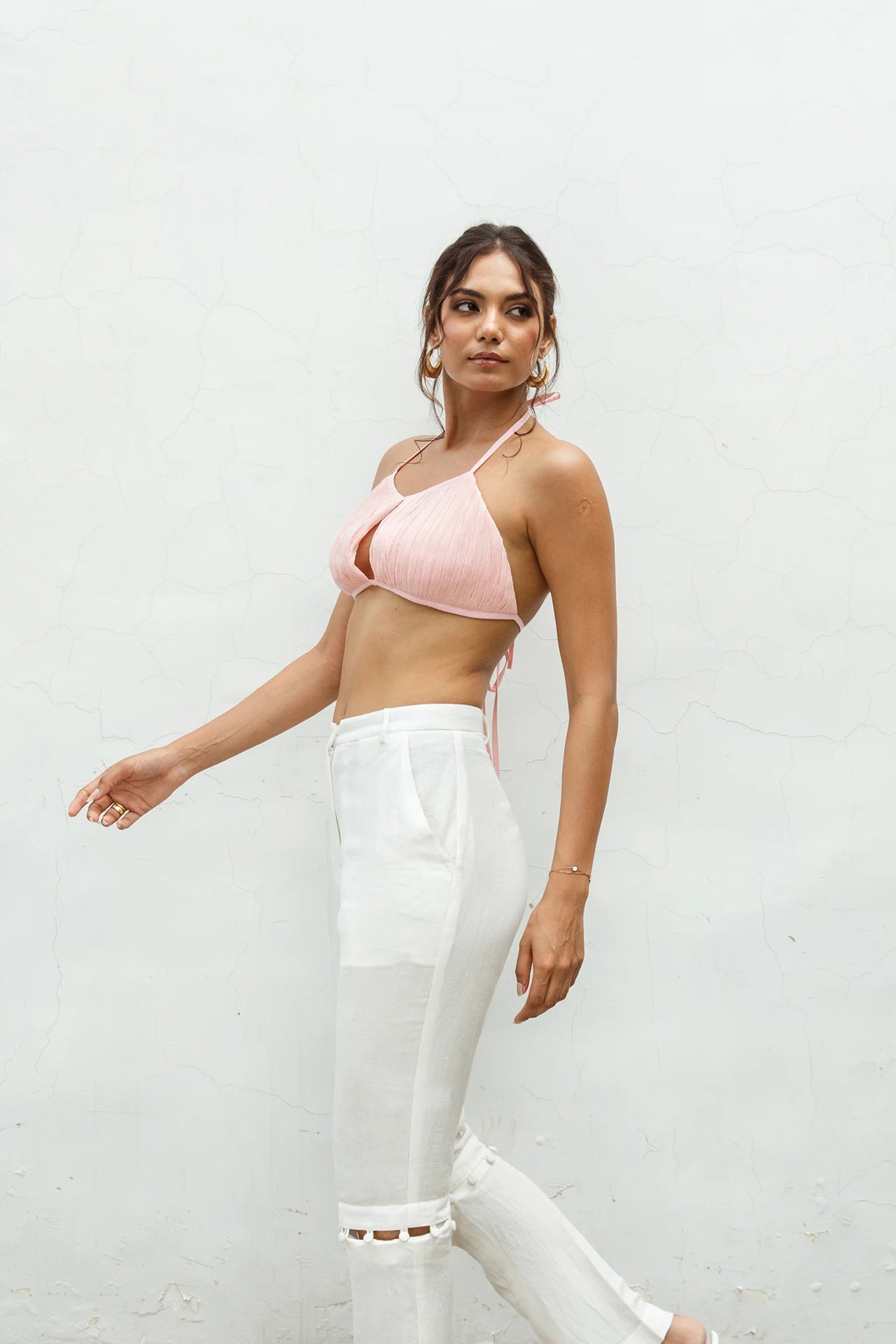 IVY GATHERED TIE UP CROP TOP