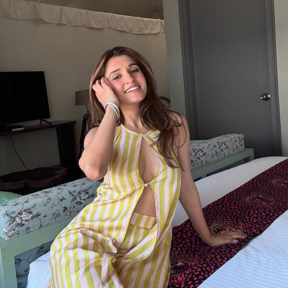 NIDHI SHAH